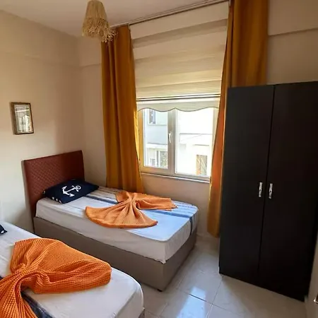 Zeynep Apartment Eskiomerler